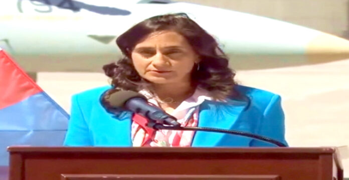anita anand