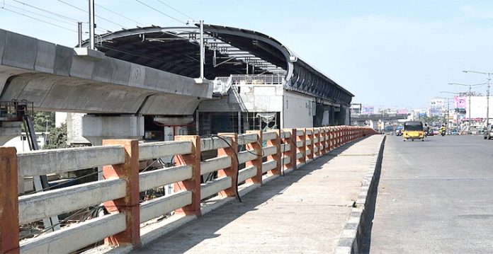 fateh nagar bridge